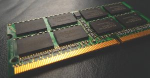 A ROM és a RAM működése, jellemzői