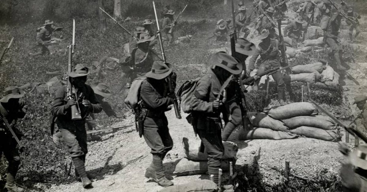 World War 1 charging a trench